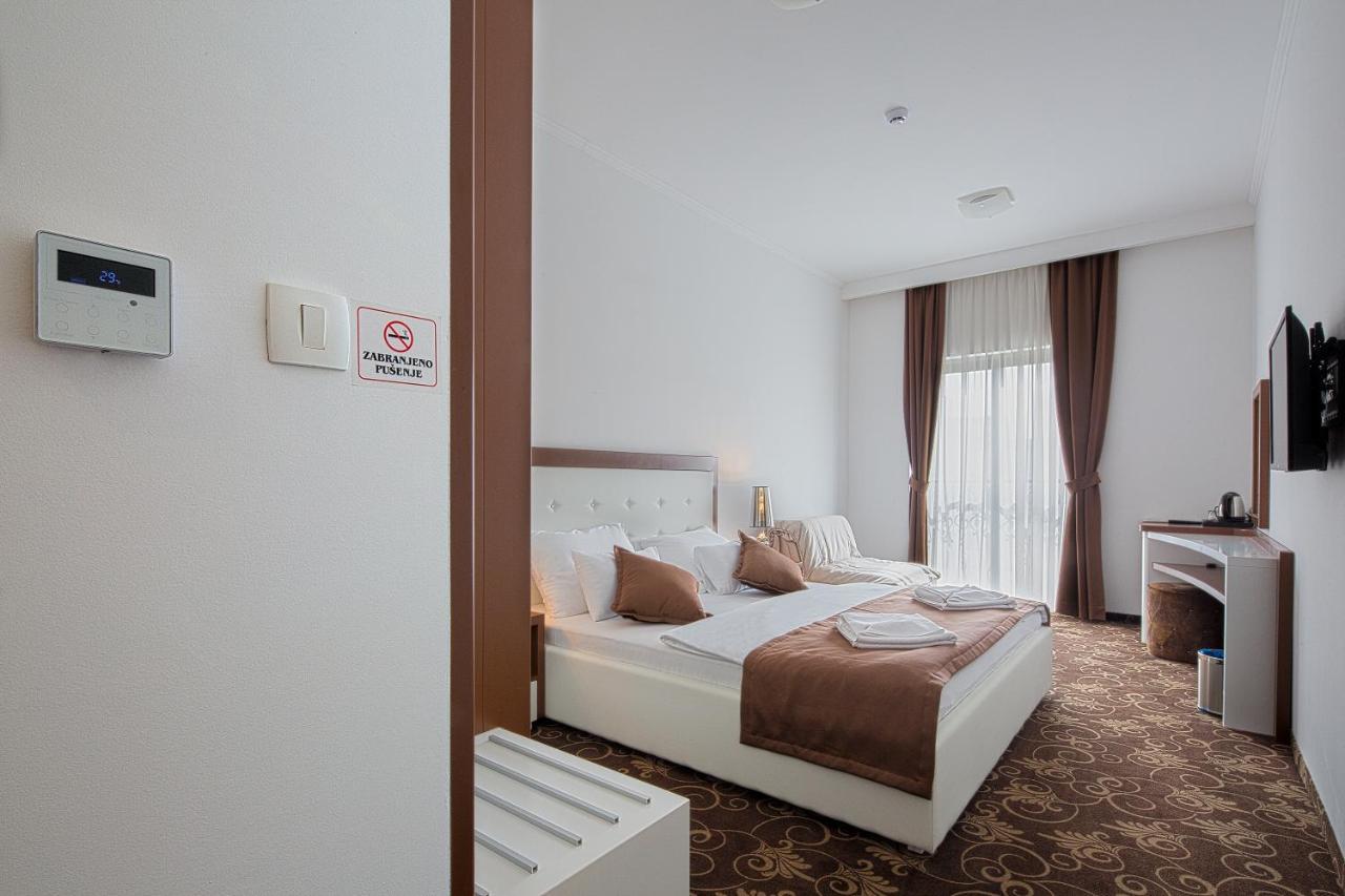Hotel Pozzo Budva Ngoại thất bức ảnh