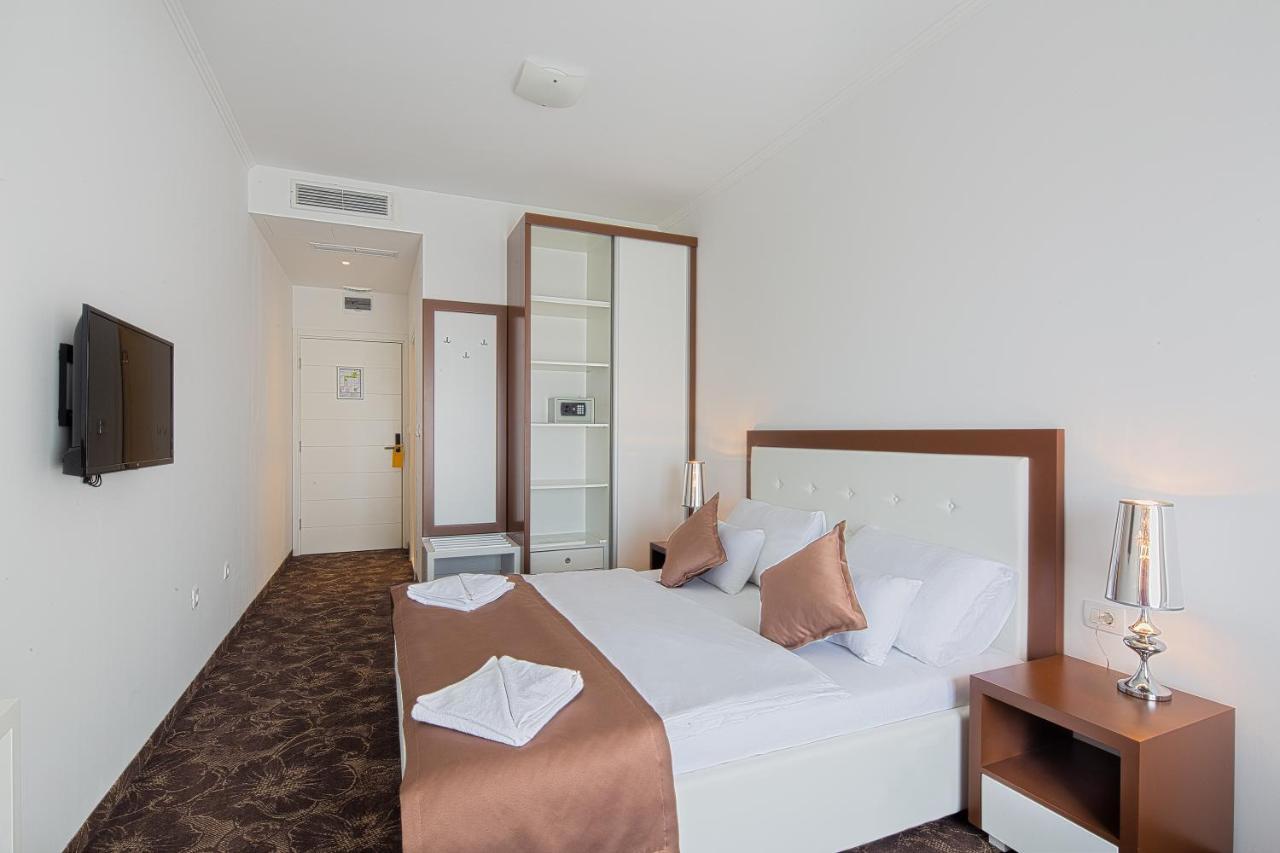 Hotel Pozzo Budva Ngoại thất bức ảnh