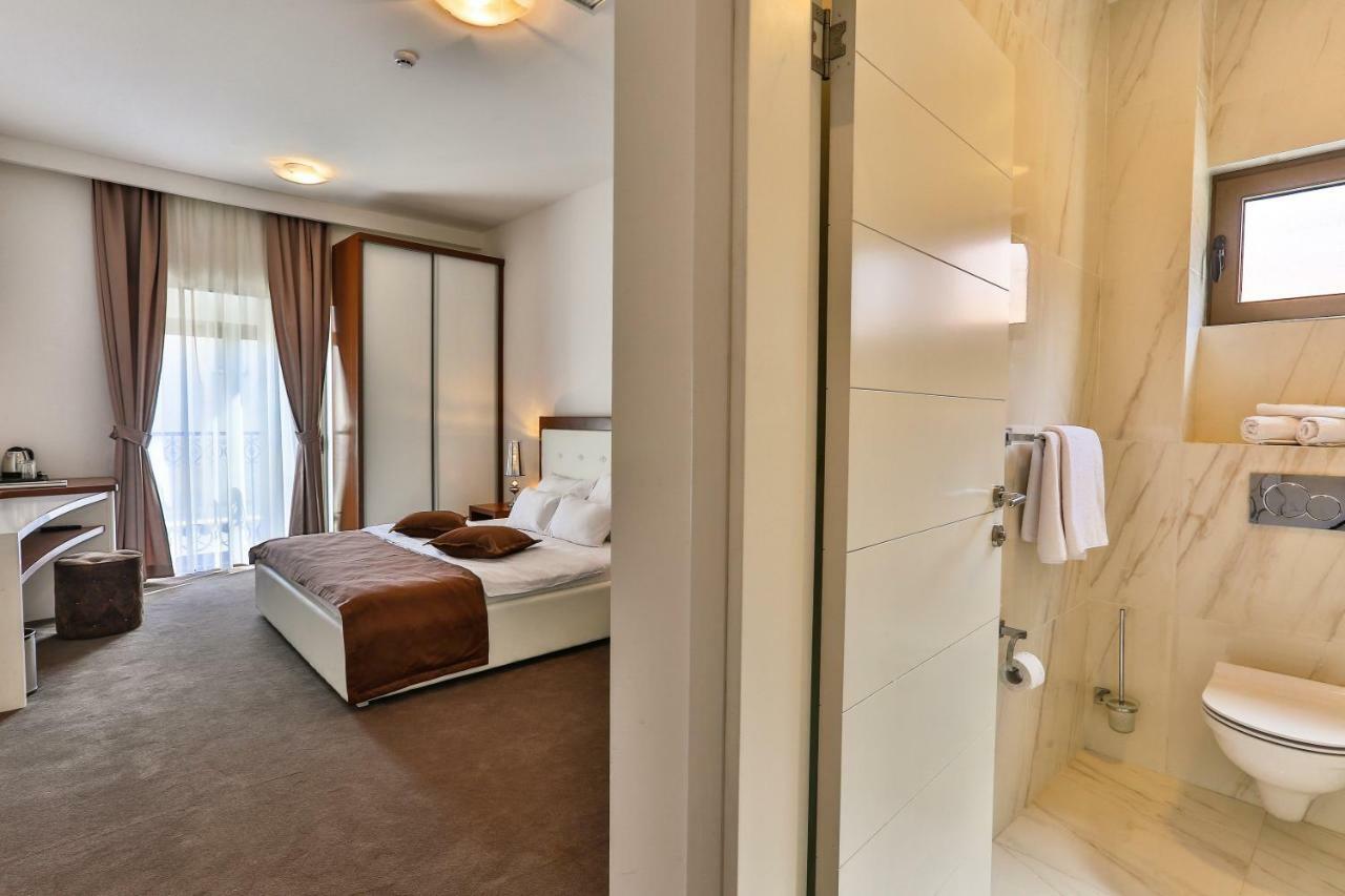 Hotel Pozzo Budva Ngoại thất bức ảnh